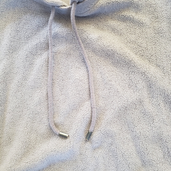 ALO light grey womems sweater - Picture 3 of 8